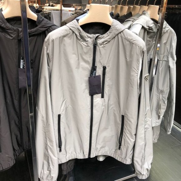 NEW MENS JACKET GREY sgh051 prada K-way